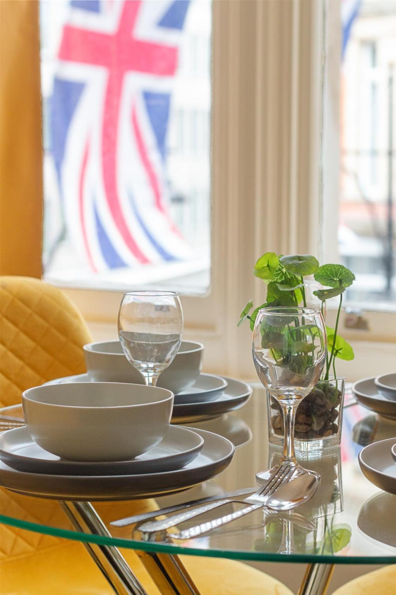Oxford Street Chic Retreat - Unparalleled Elegance And Urban Comfort! Gc1 Londýn Exteriér fotografie